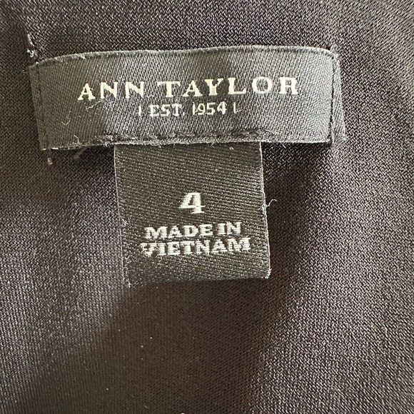 Ann Taylor wrap front cowl neck black dress size 4 - Picture 2 of 5